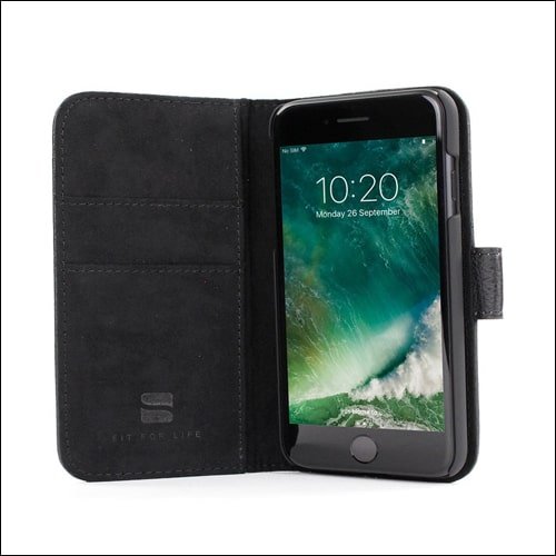 Snugg iPhone 7 Plus Flip Case