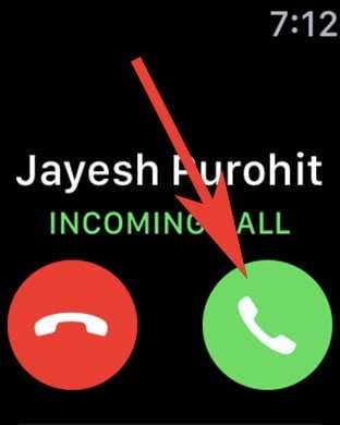 Tap on Answer Button to Receive Call on Apple Watch