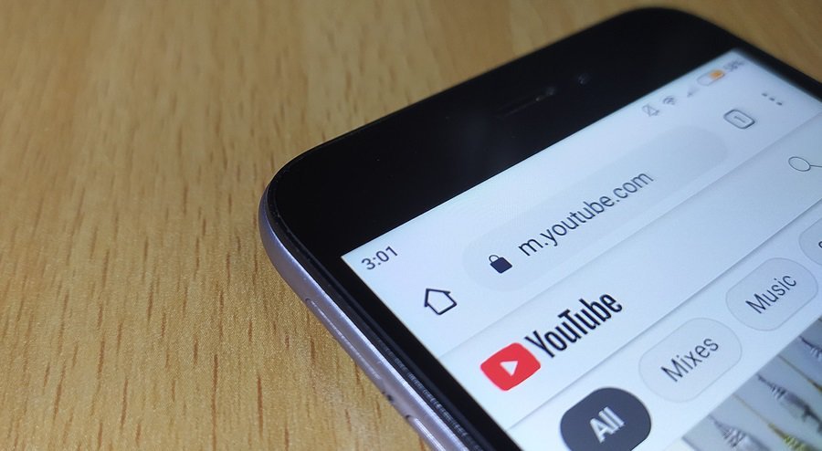 changing youtube language from smartphone browser