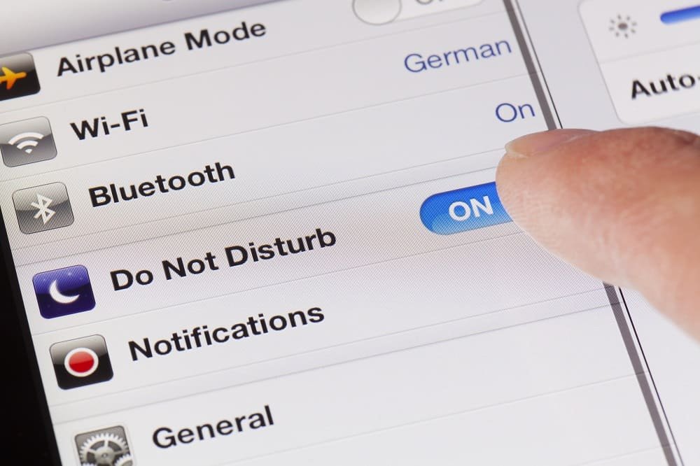 Solutions To iPhone Message Not Notifying - Turn Off Do Not Disturb Mode 